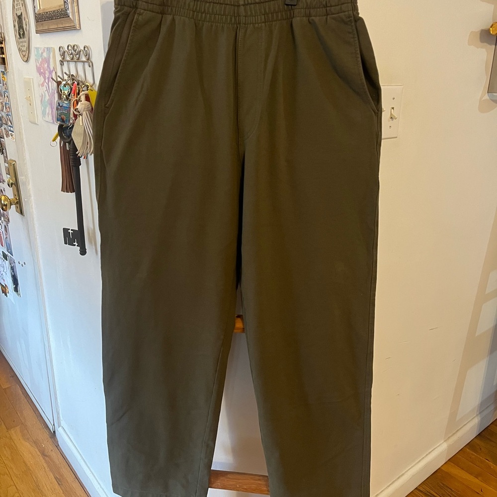 Uniqlo Green Washed Jersey Ankle Pants
